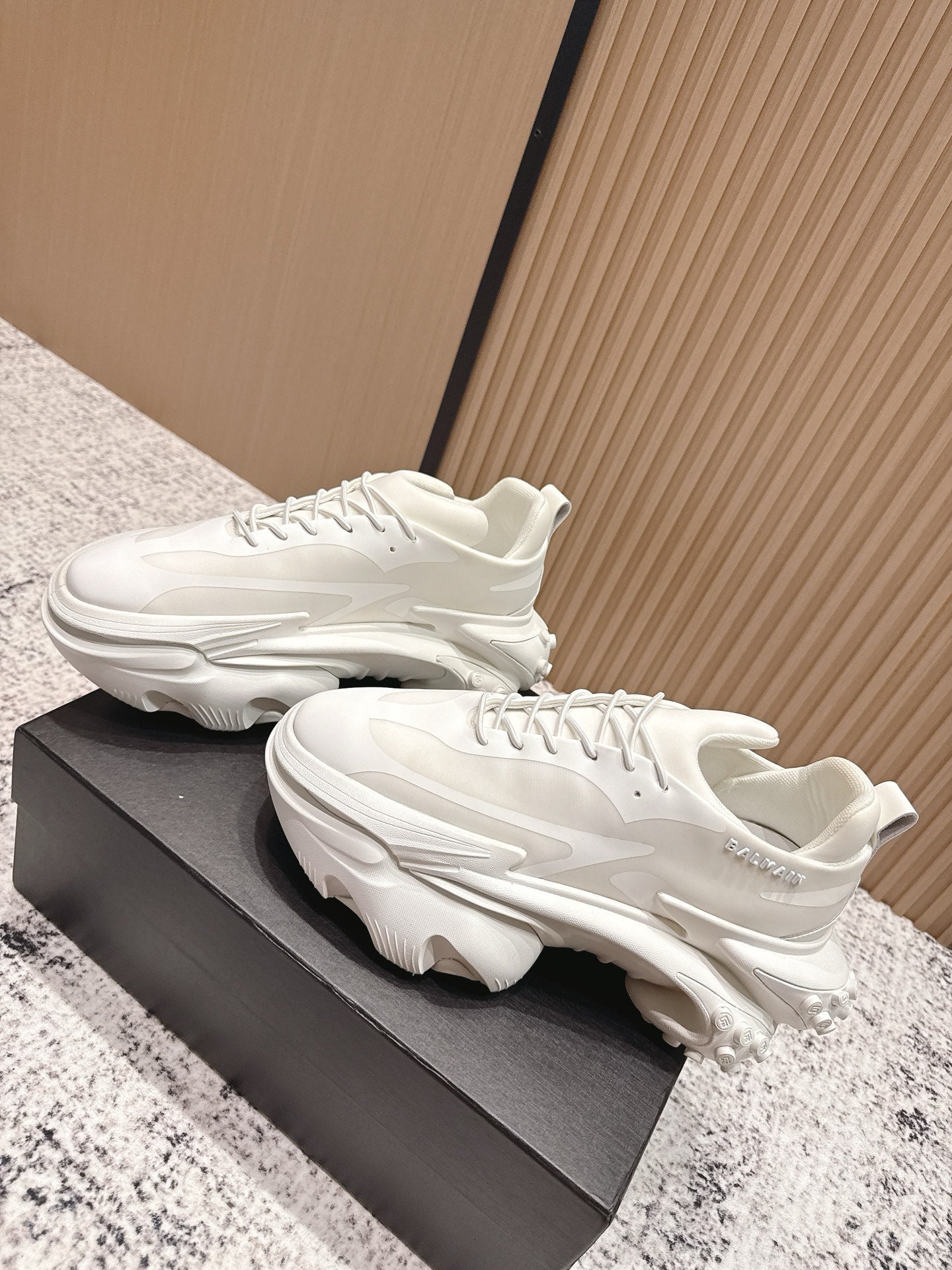 КРОСІВКИ BALMAIN 26S 60 ММ З БІЛОЇ ТЕЛЯЧОЇ ШКІРИ