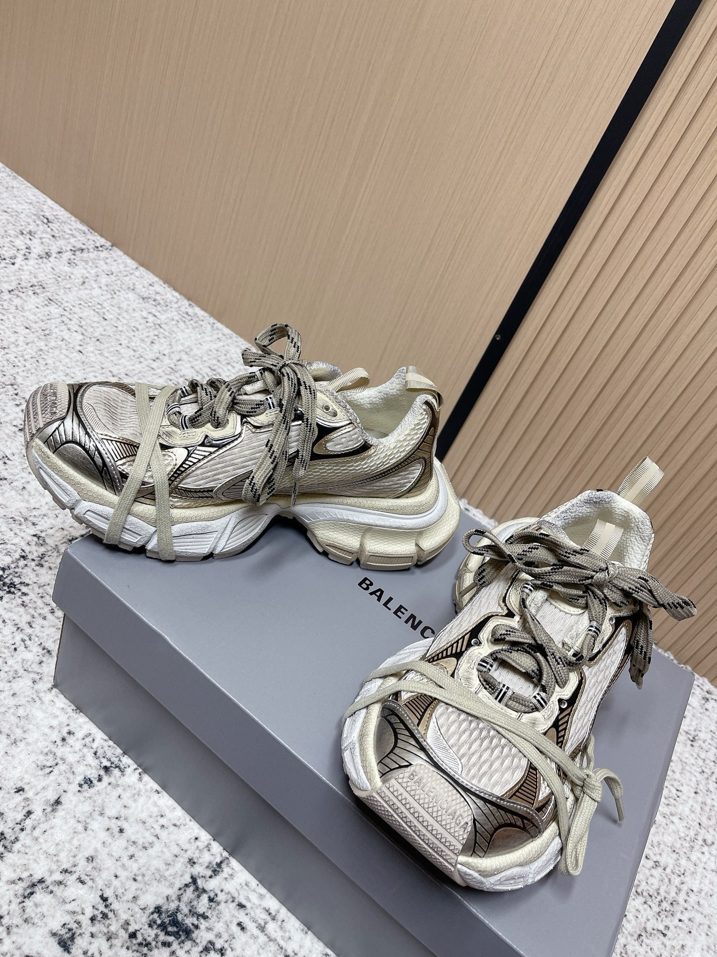 BALENCIAGA 25S 3XL SNEAKERS IN TAUPE GRAY MIX BLACK PU LEATHER - 36