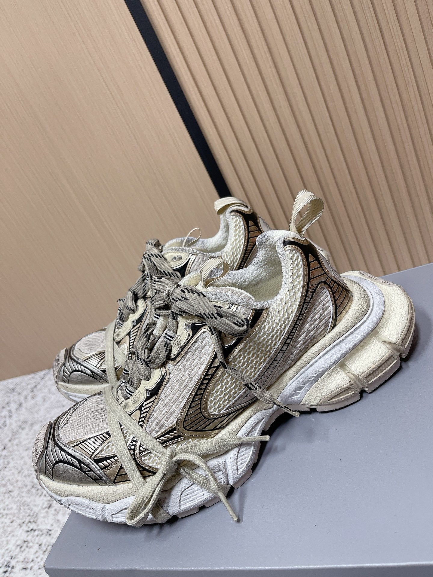 BALENCIAGA 25S 3XL SNEAKERS IN TAUPE GRAY MIX BLACK PU LEATHER - 36