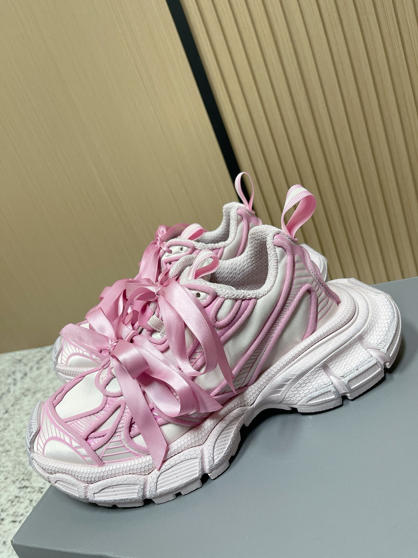 BALENCIAGA 25S 3XL SNEAKERS IN CREAM WHITE MIX PINK PU LEATHER - 35