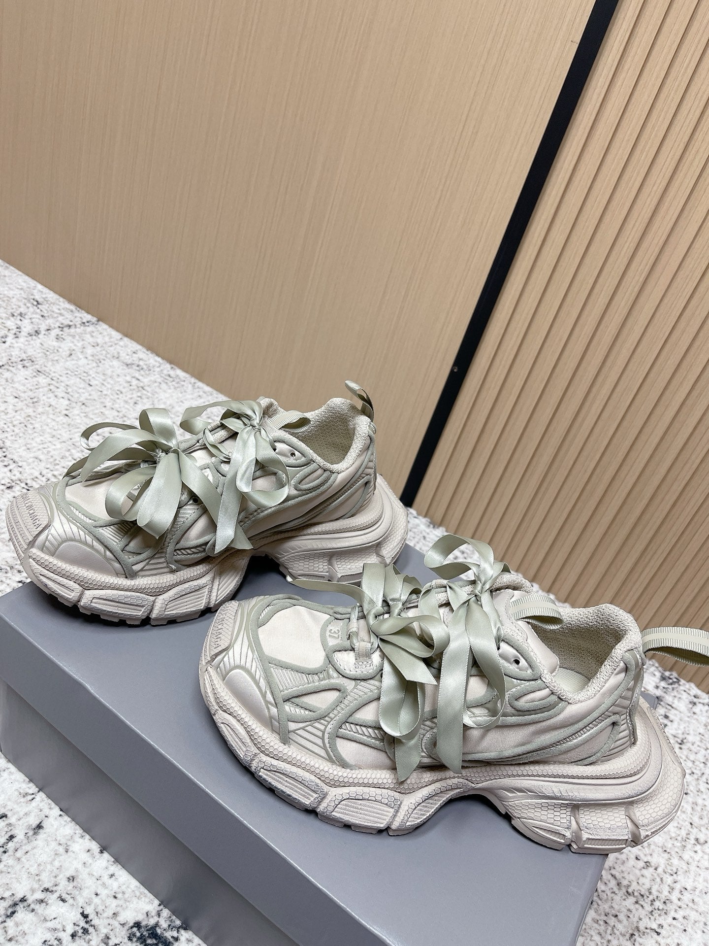 BALENCIAGA 25S 3XL SNEAKERS IN TAUPE GRAY PU LEATHER - 35