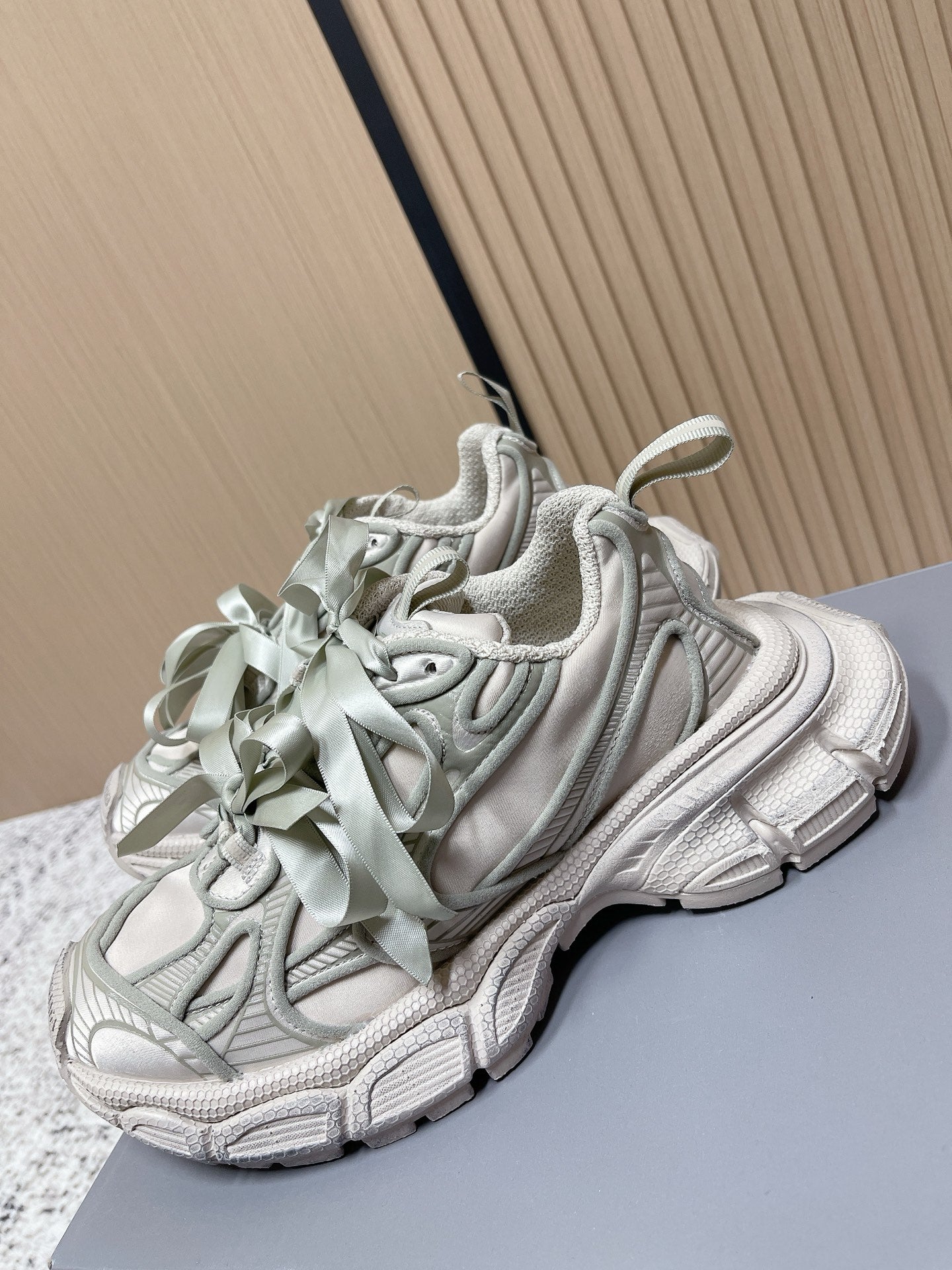 BALENCIAGA 25S 3XL SNEAKERS IN TAUPE GRAY PU LEATHER - 35
