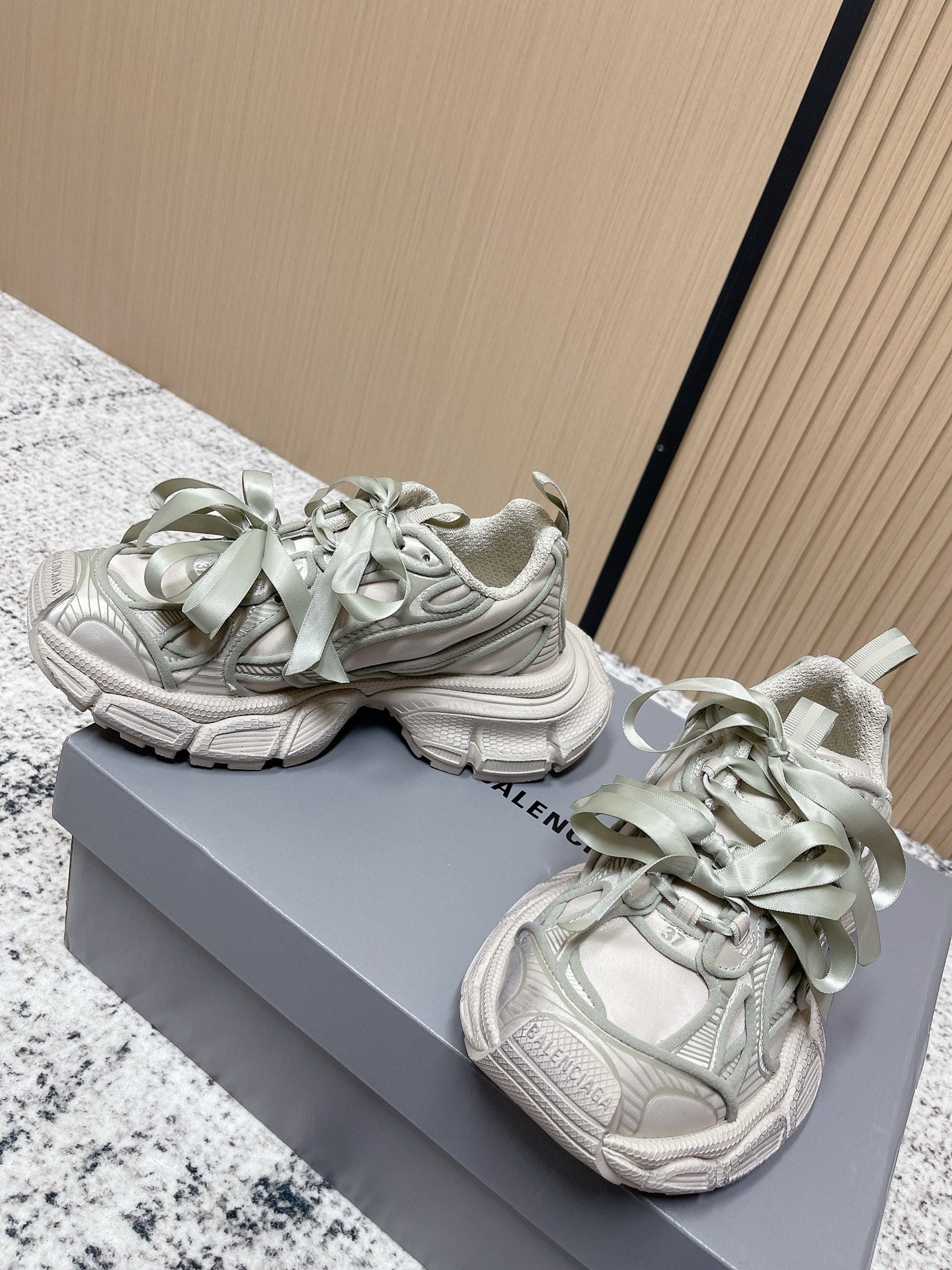 BALENCIAGA 25S 3XL SNEAKERS IN TAUPE GRAY PU LEATHER - 35