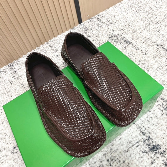 ЛОФЕРИ BOTTEGA VENETA 26S З ТЕМНО-КОРИЧНЕВОЇ ШКІРИ ТЕЛЯТИ INTRECCIATO