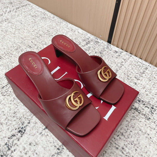 Жіночі мюлі GUCCI 26S на високих підборах з логотипом GG, темно-червона теляча шкіра