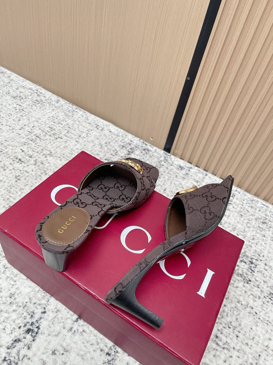 Високі підбори GUCCI 26S з темно-коричневого канвасу із золотистою фурнітурою