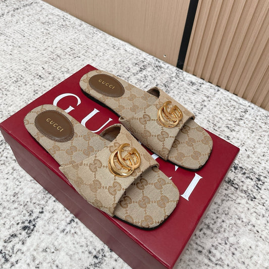 ШЛЬОПАНЦІ GUCCI 26S З БЕЖЕВОГО ПОЛОТНА