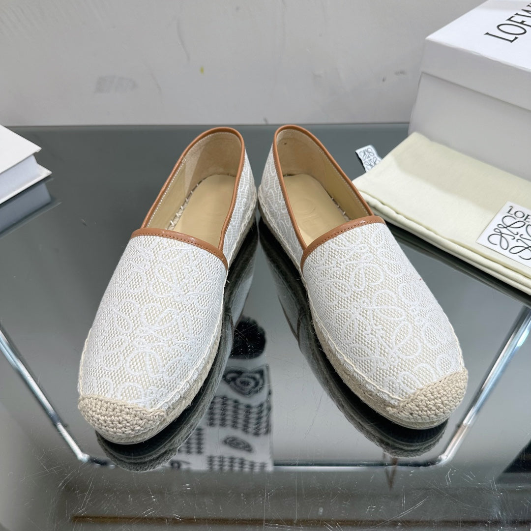 Loew Anagram Espadrille White Brown Leather and Canvas - 35
