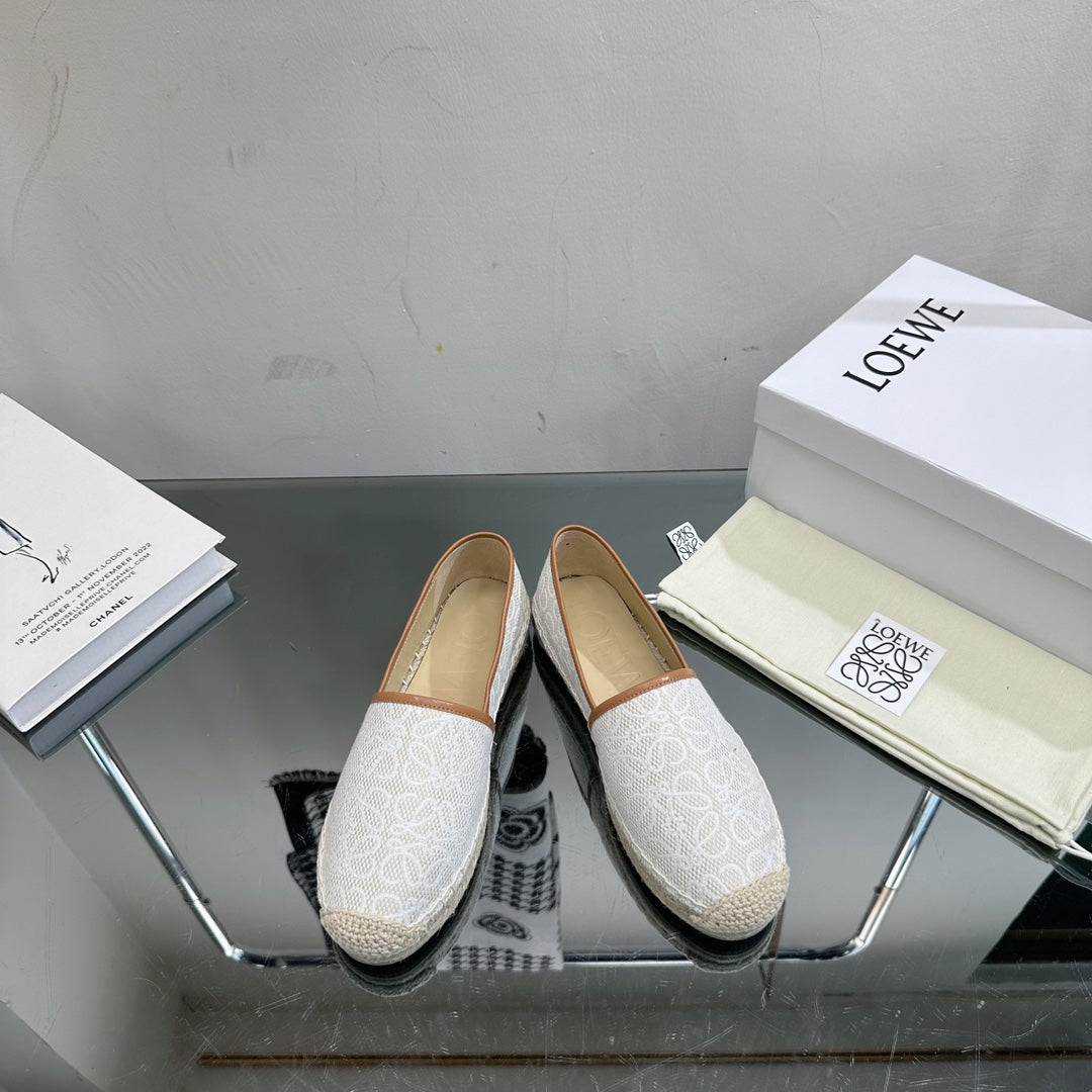 Loew Anagram Espadrille White Brown Leather and Canvas - 35
