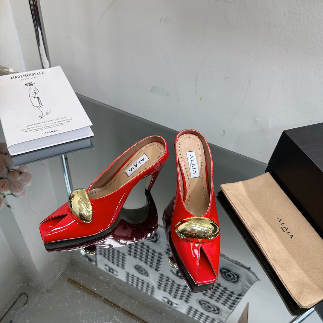 ALAIA AZZEDINE HIGH HEELS IN CHERRY RED CALFSKIN WITH GOLD HARDWARE - 35