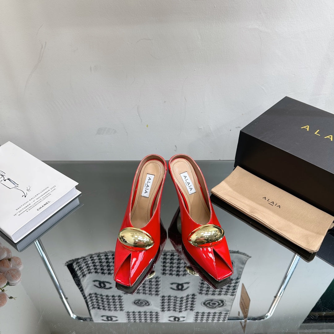ALAIA AZZEDINE HIGH HEELS IN CHERRY RED CALFSKIN WITH GOLD HARDWARE - 35