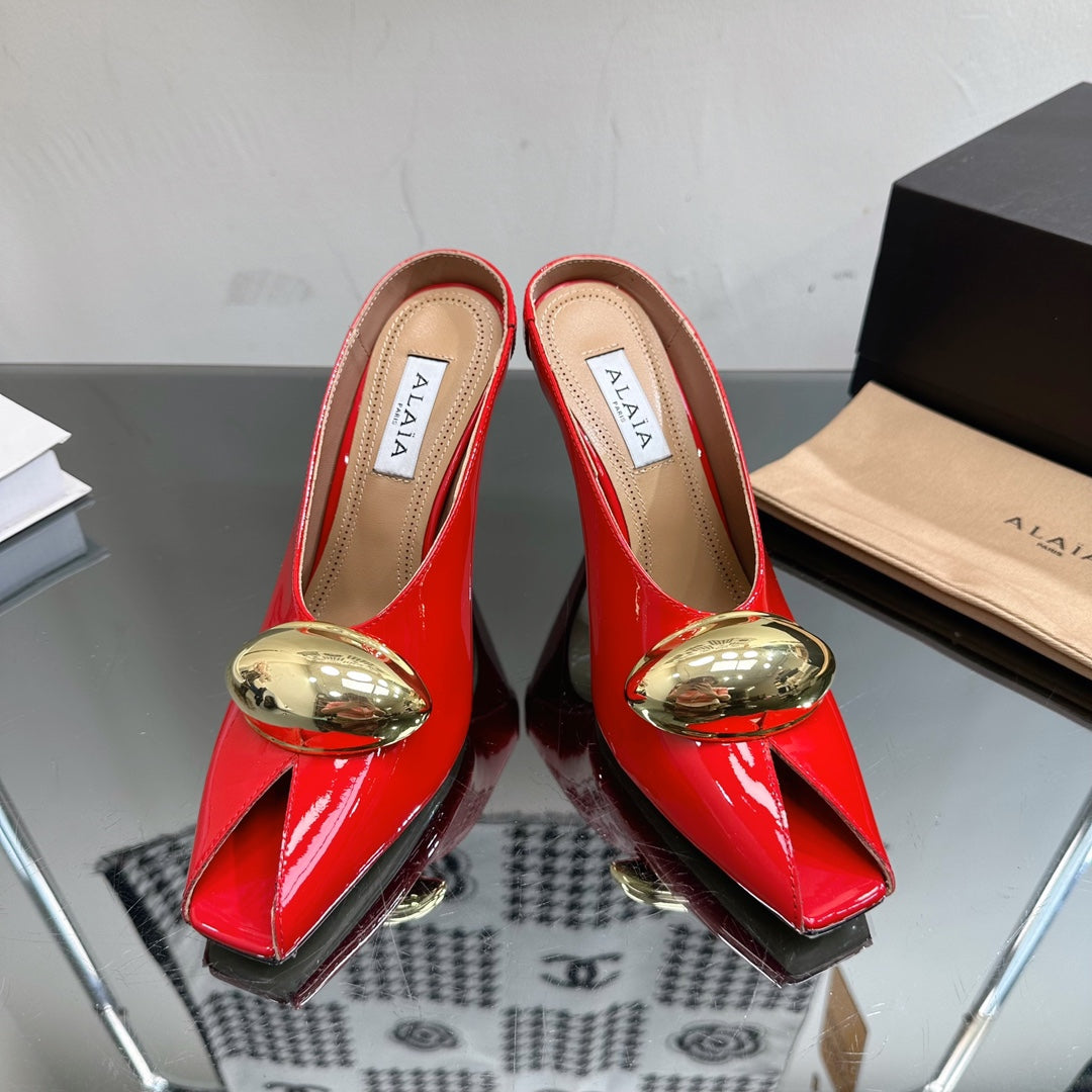ALAIA AZZEDINE HIGH HEELS IN CHERRY RED CALFSKIN WITH GOLD HARDWARE - 35