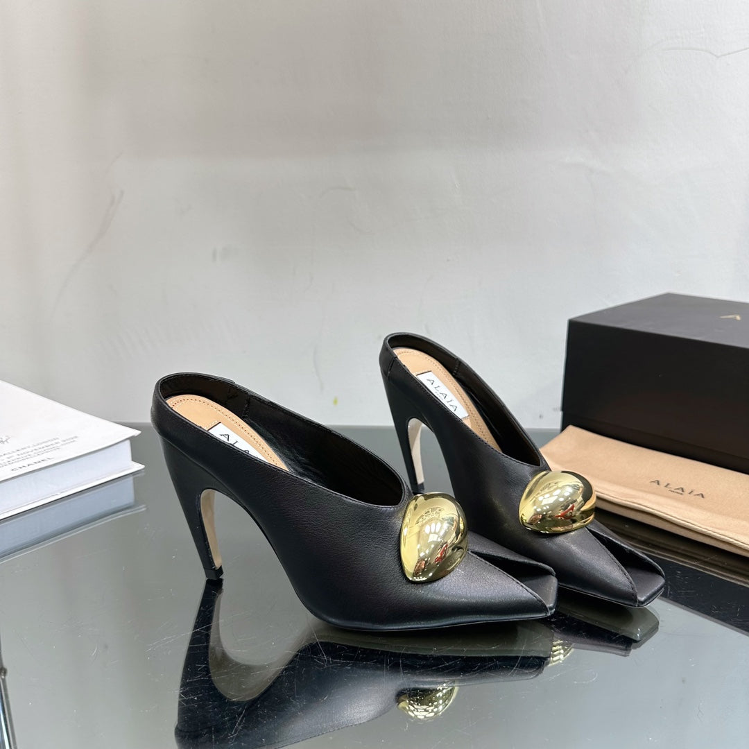 ALAIA AZZEDINE HIGH HEELS IN BLACK CALFSKIN WITH GOLD HARDWARE - 35