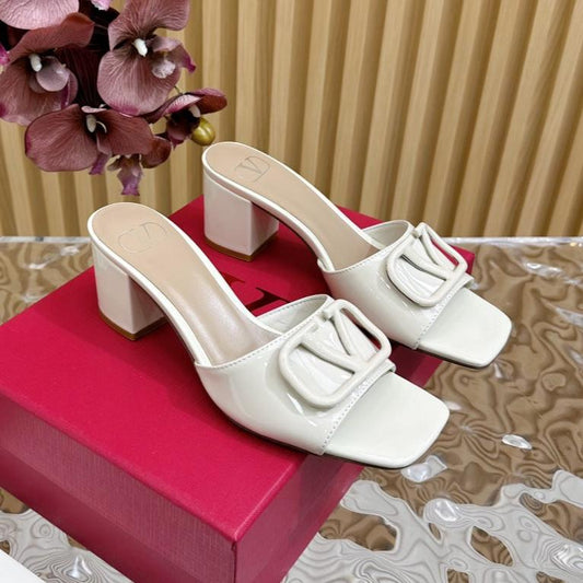 VLOGO SIGNATURE HIGH SHINE OPEN TOE SANDALS 60 MM IN WHITE CALFSKIN - 35