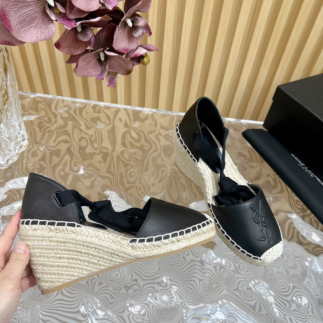 SL WEDGE SANDALS BLACK CALFSKIN AND STRAW - 35