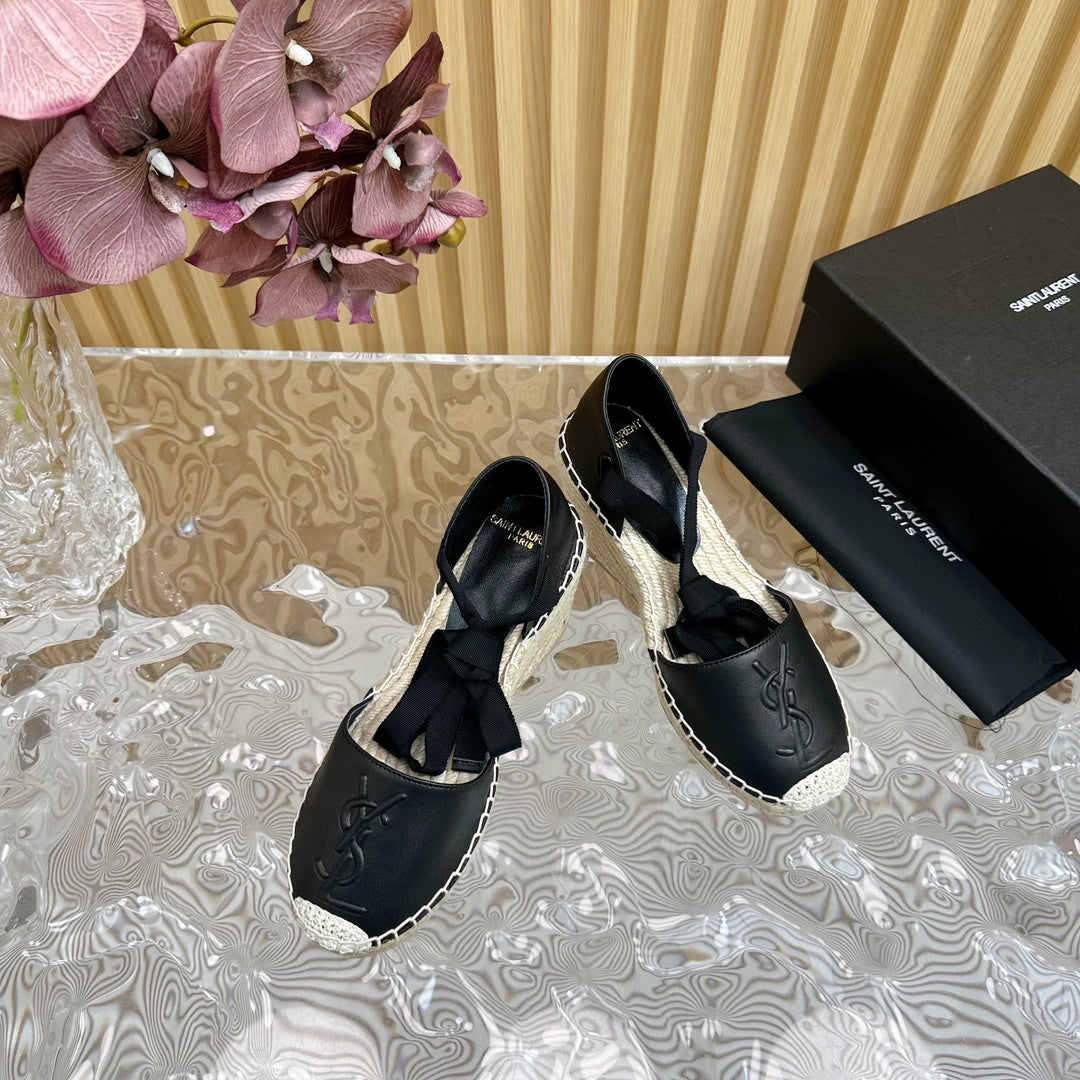 SL WEDGE SANDALS BLACK CALFSKIN AND STRAW - 35