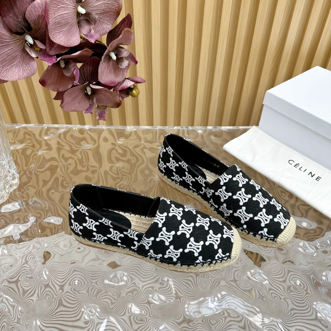 HIGHEST VERSION FISHERMAN SHOES WHITE BLACK - 35