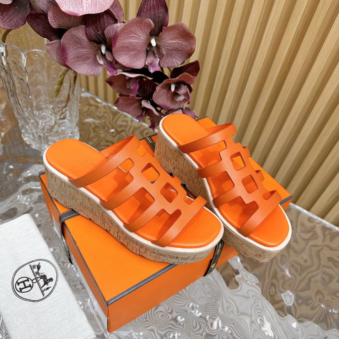 ISABELLA SANDAL ORANGE CALFSKIN - 35