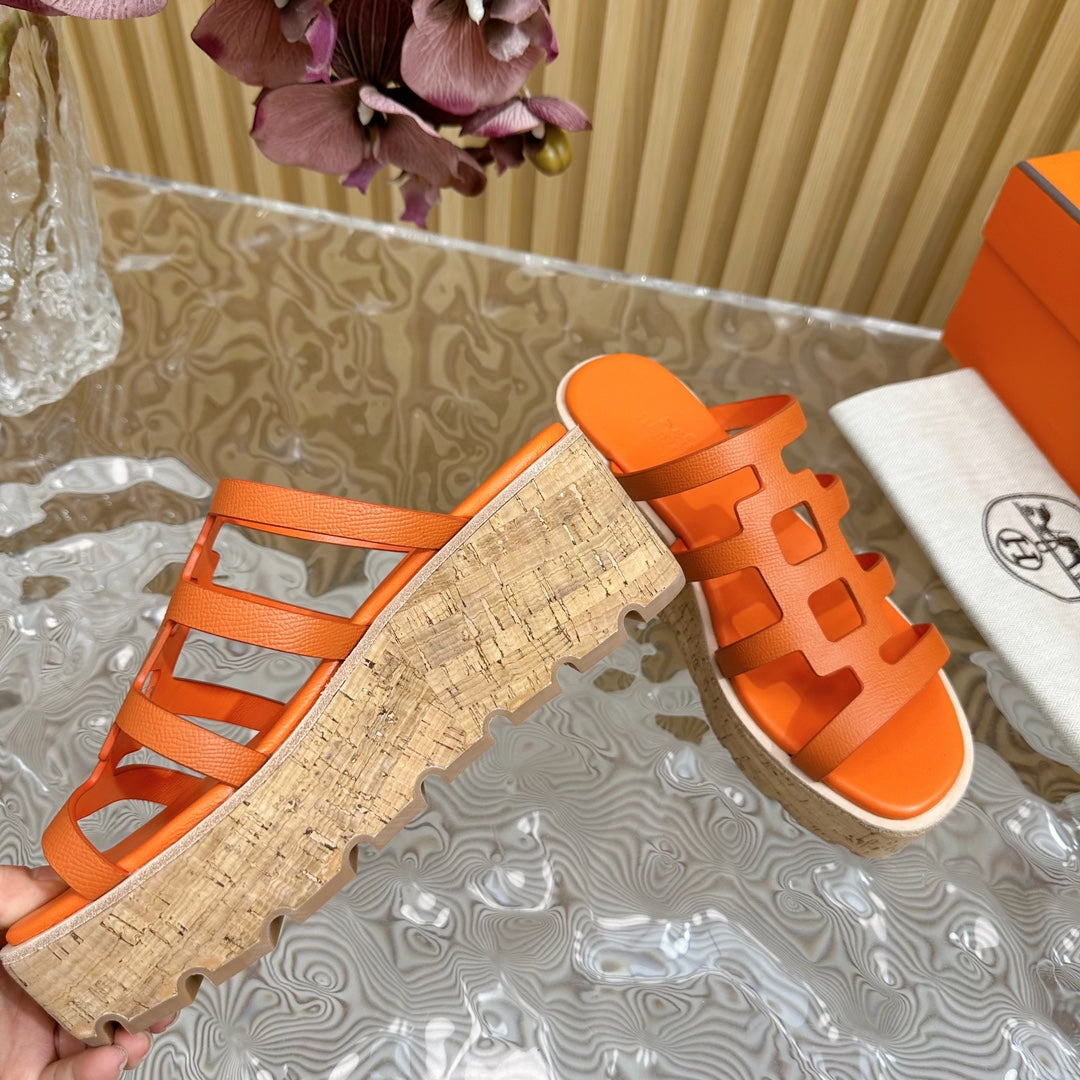 ISABELLA SANDAL ORANGE CALFSKIN - 35