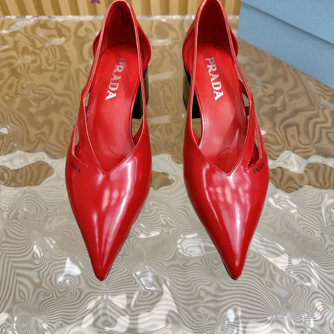PRA STRAP CUT-OUT PUMPS CRIMSON CALFSKIN - 35