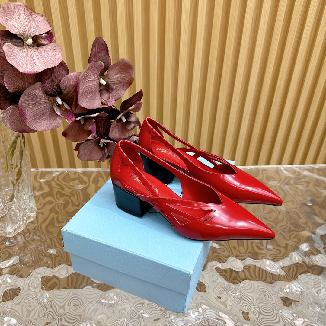 PRA STRAP CUT-OUT PUMPS CRIMSON CALFSKIN - 35