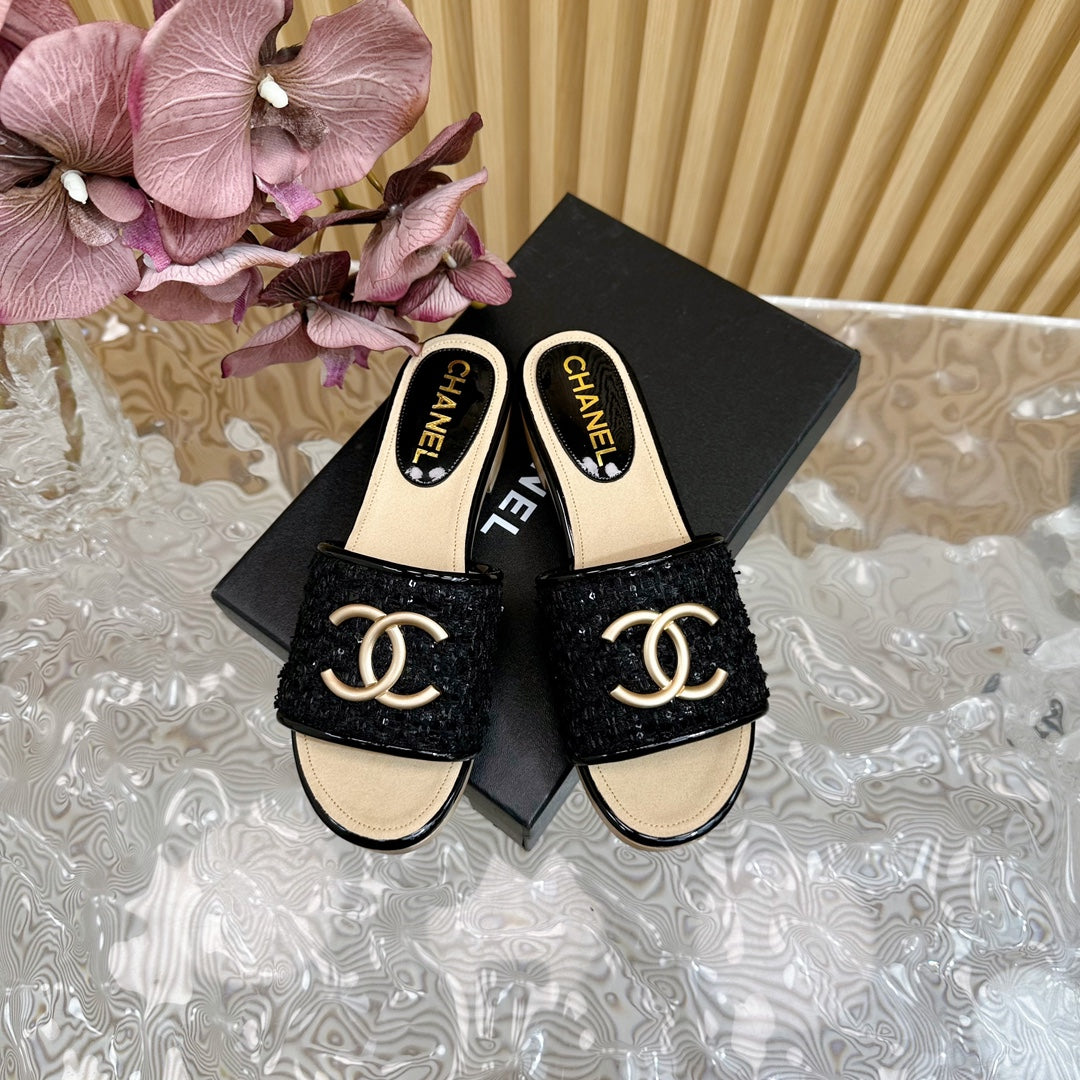 PLATFORM SLIPPERS IN BLACK TWEED AND LAMBSKIN - 35