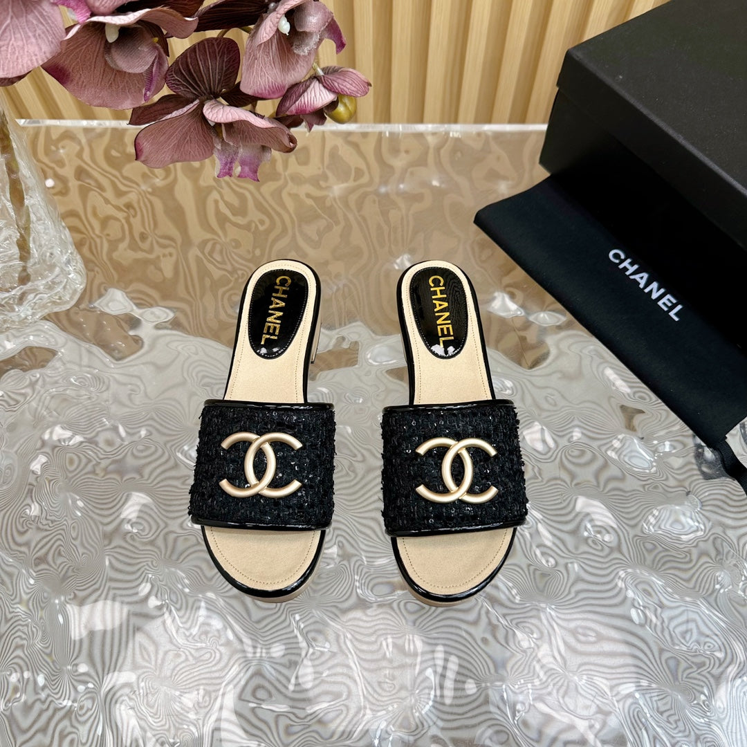 PLATFORM SLIPPERS IN BLACK TWEED AND LAMBSKIN - 35