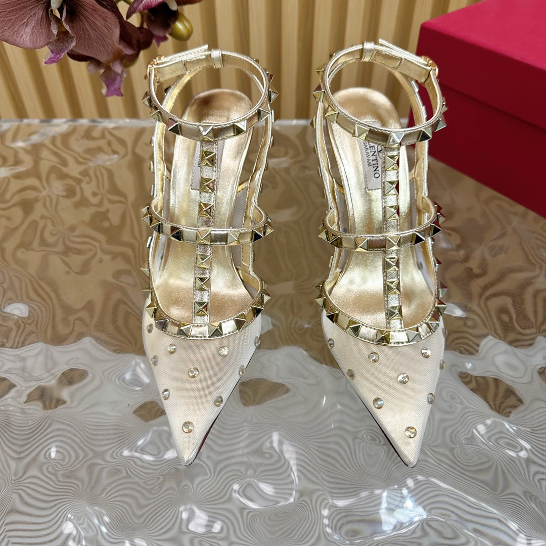 ROCKSTUD MIRROR-EFFECT PUMP WITH MATCHING STRAPS AND STUDS 95 MM GOLD CALFSKIN  AND MESH - 35