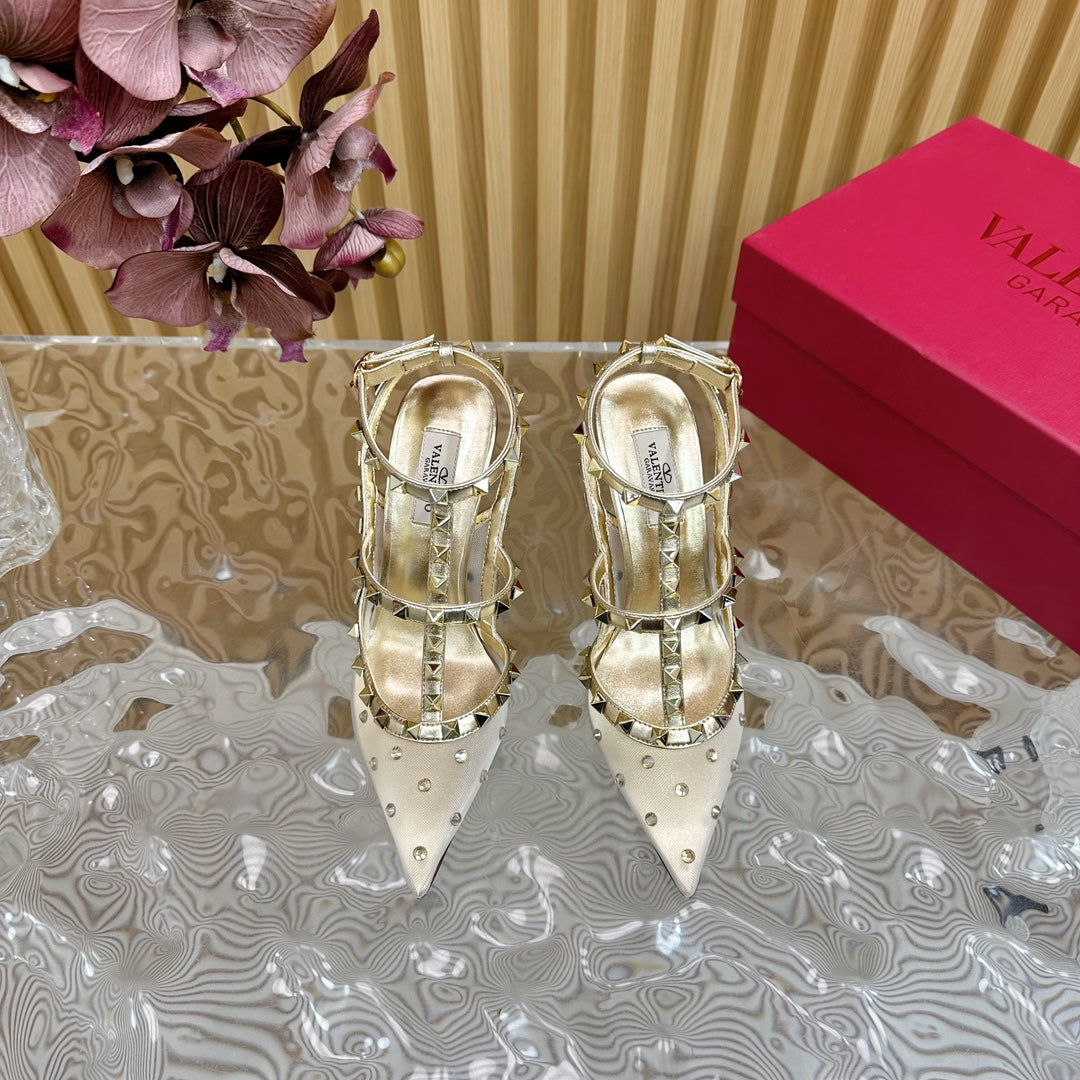 ROCKSTUD MIRROR-EFFECT PUMP WITH MATCHING STRAPS AND STUDS 95 MM GOLD CALFSKIN  AND MESH - 35