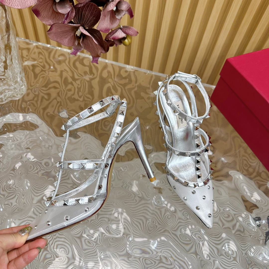 ROCKSTUD MIRROR-EFFECT PUMP WITH MATCHING STRAPS AND STUDS 95 MM SILVER CALFSKIN AND MESH - 35