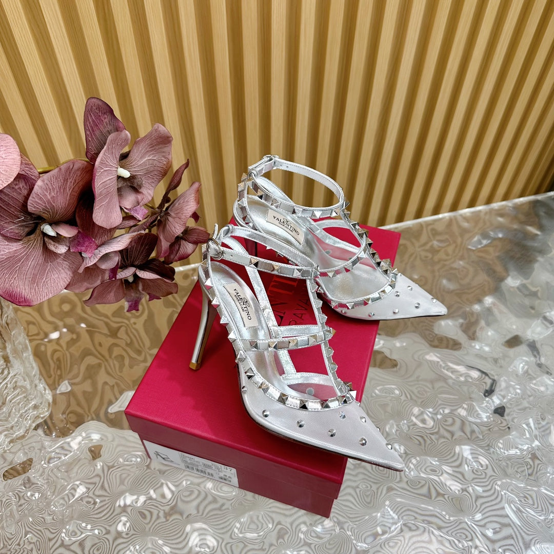 ROCKSTUD MIRROR-EFFECT PUMP WITH MATCHING STRAPS AND STUDS 95 MM SILVER CALFSKIN AND MESH - 35