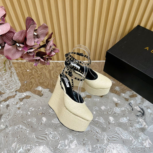 ALAIA LA WEDGE SANDALS IN WHITE PAPER STRAW - 35