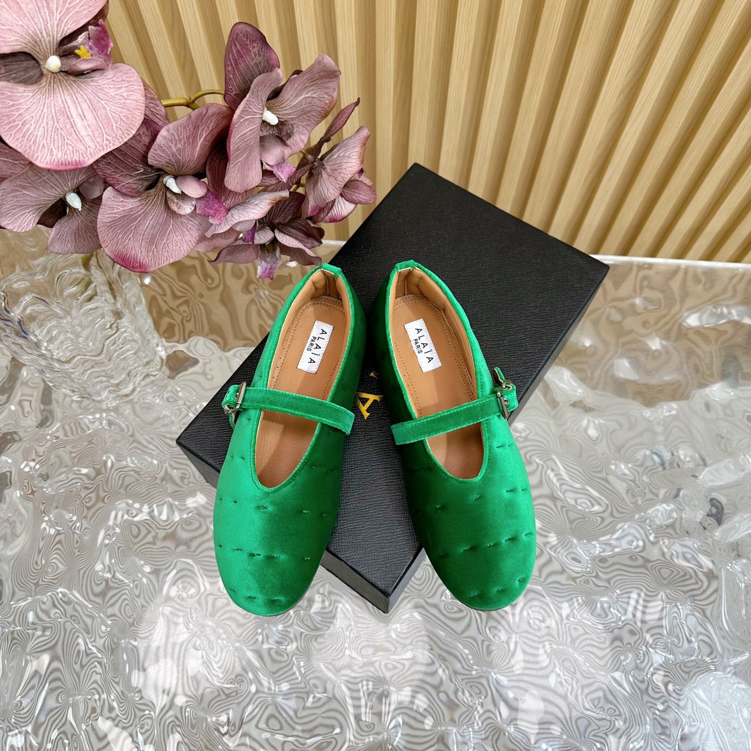 ALAIA BALLET FLATS IN EMERALD GREEN VELVET - 35
