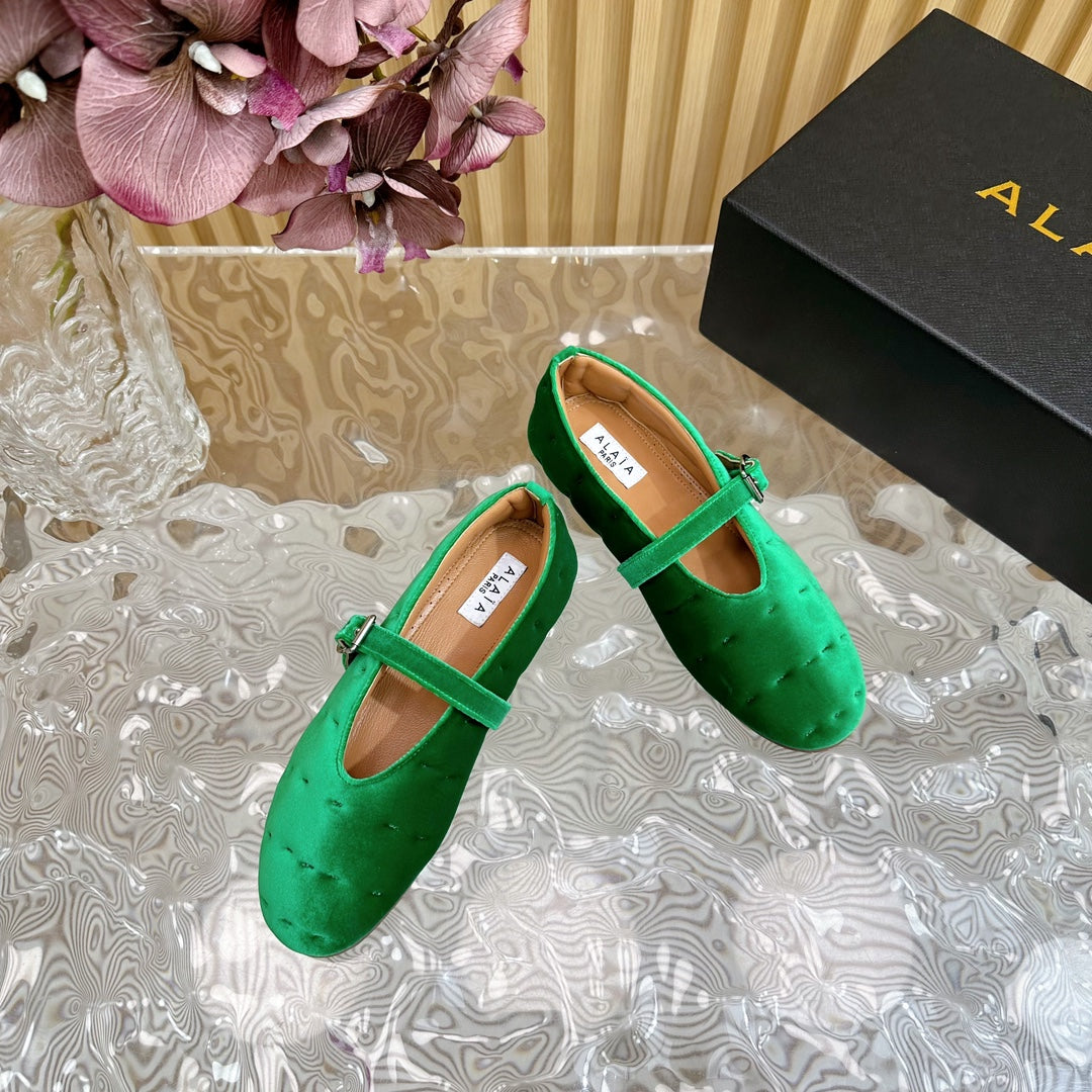 ALAIA BALLET FLATS IN EMERALD GREEN VELVET - 35