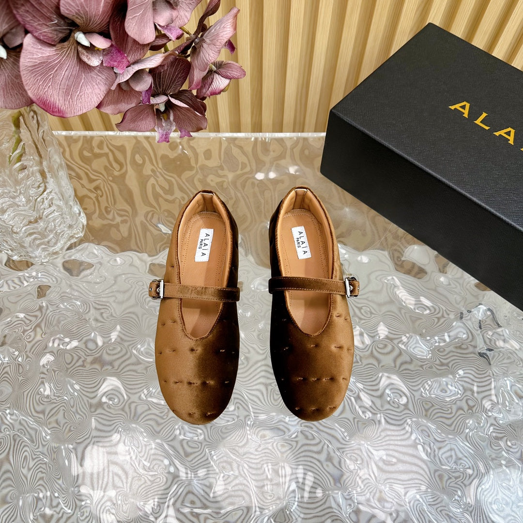 ALAIA BALLET FLATS IN MOCHA BROWN VELVET - 35