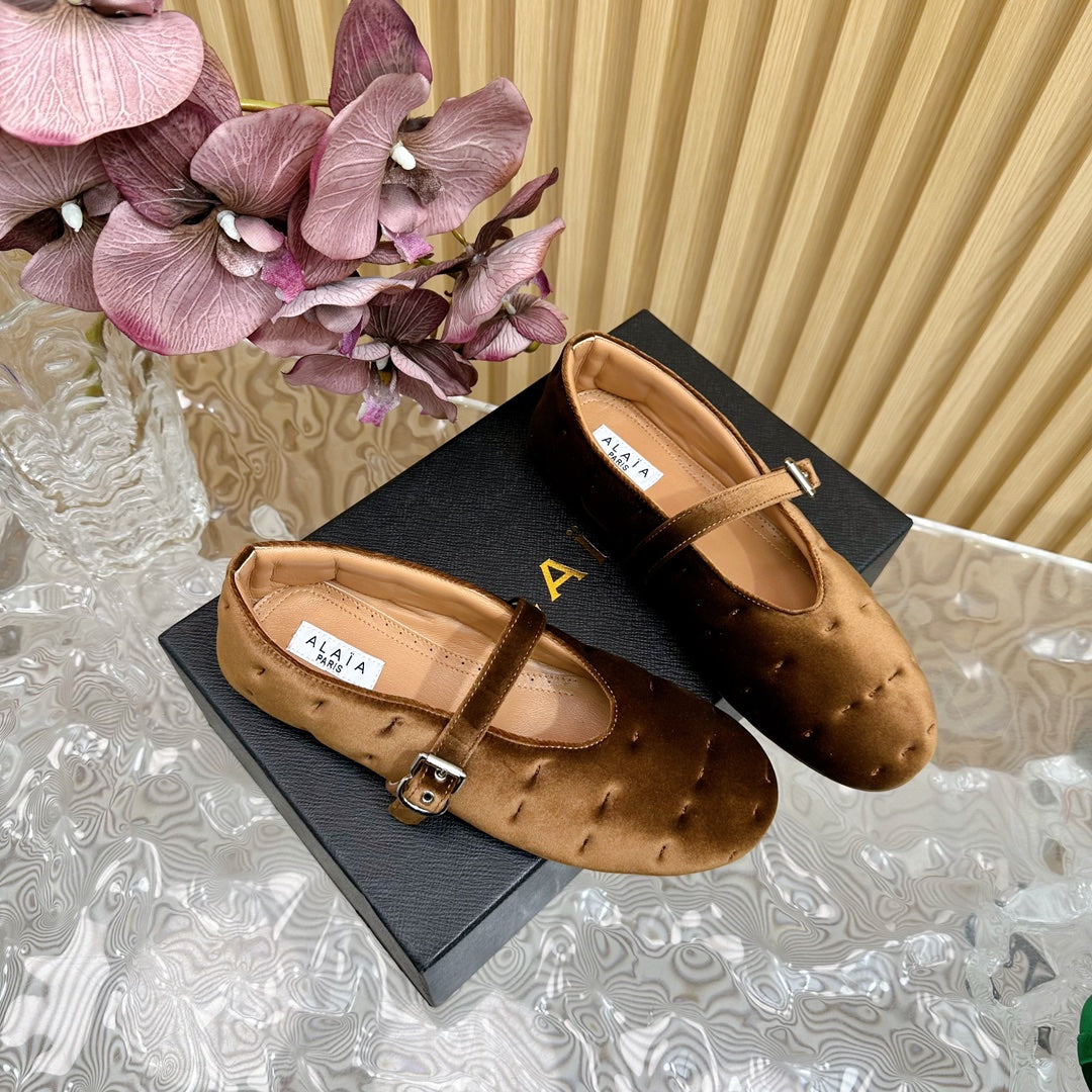 ALAIA BALLET FLATS IN MOCHA BROWN VELVET - 35