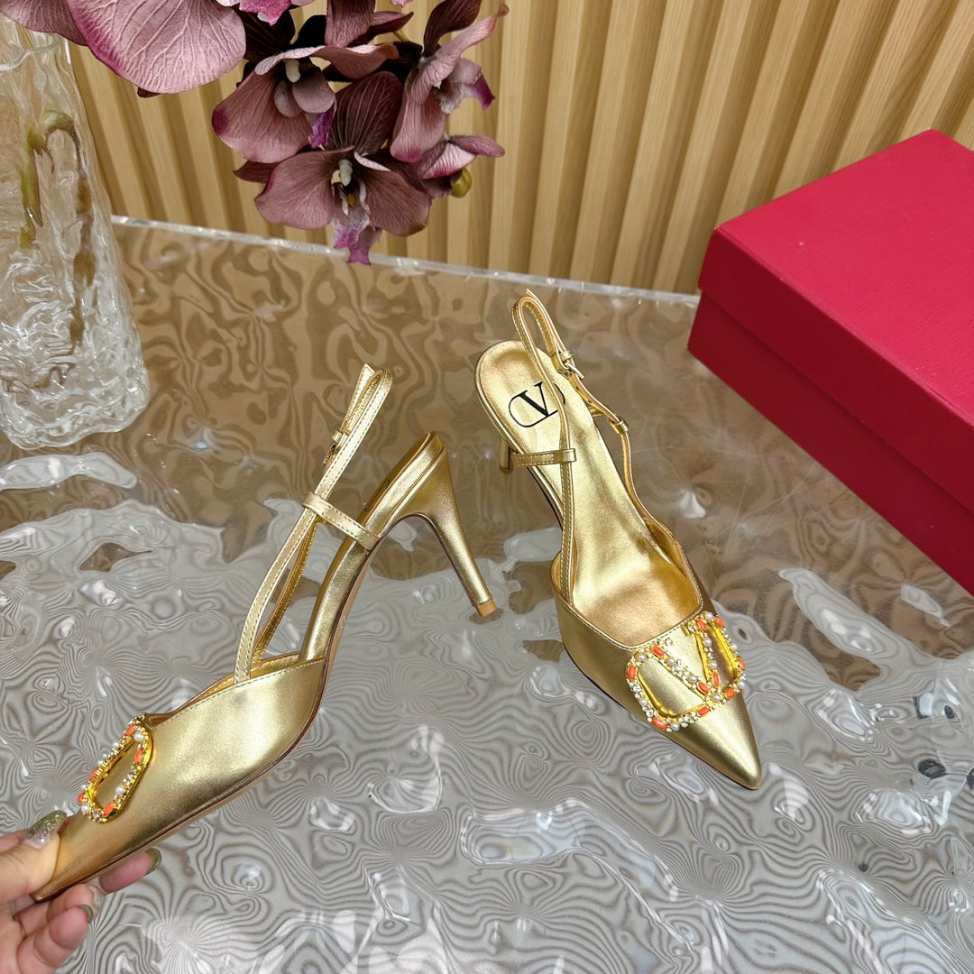 VLOGO SIGNATURE SLINGBACK PUMP 80 MM IN GOLD CALFSKIN - 35