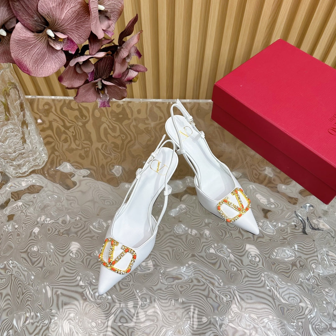 VLOGO SIGNATURE SLINGBACK PUMP 80 MM IN WHITE CALFSKIN - 35