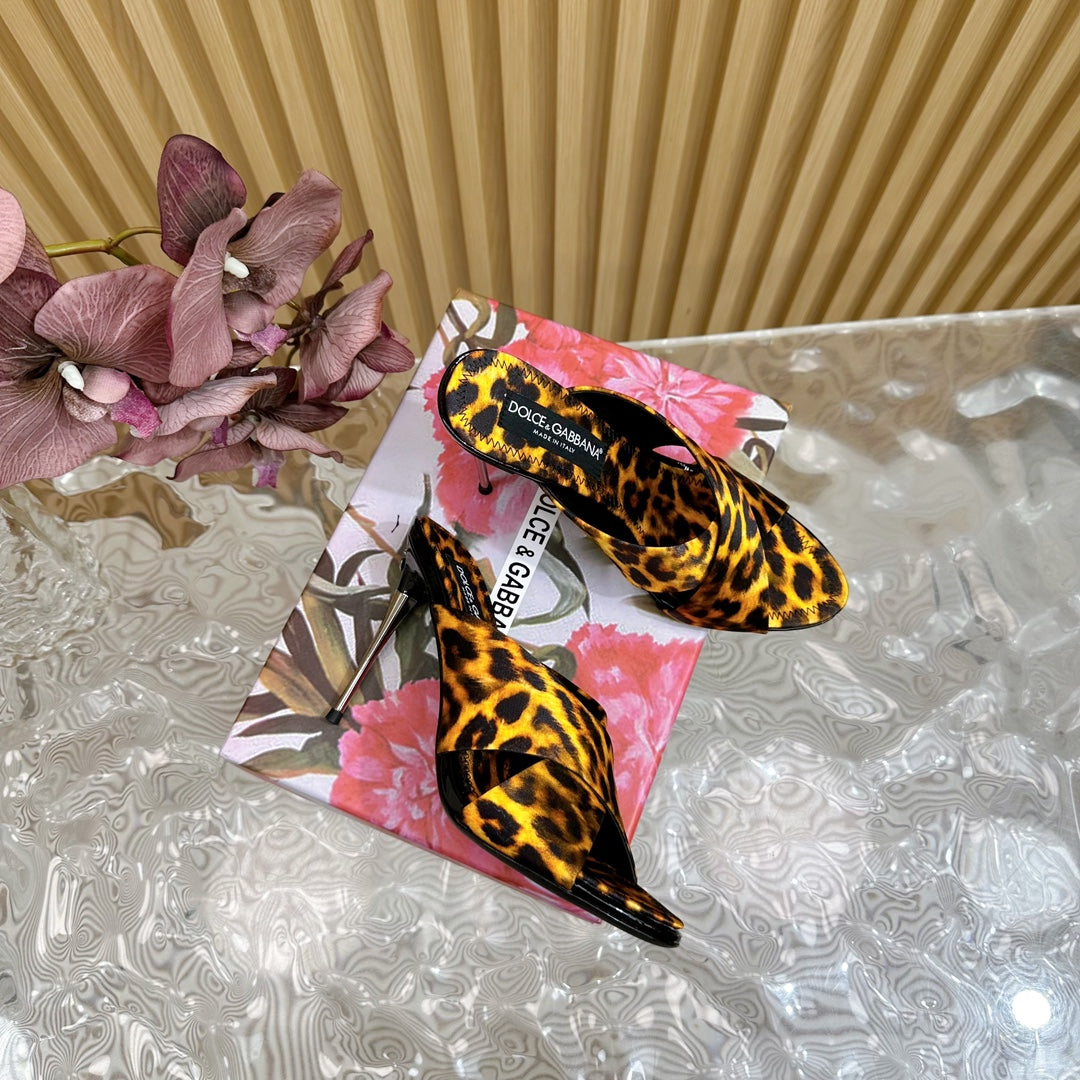 DG 100MM IN YELLOW FOOTWEAR – LEOPARD PRINT SATIN MULES - 35