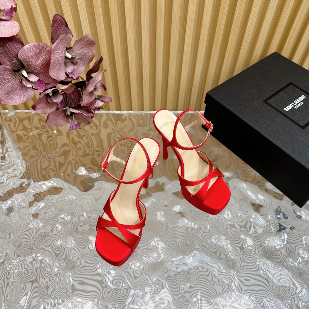 DEBBIE PLATFORM SANDALS IN RED SILK - 36