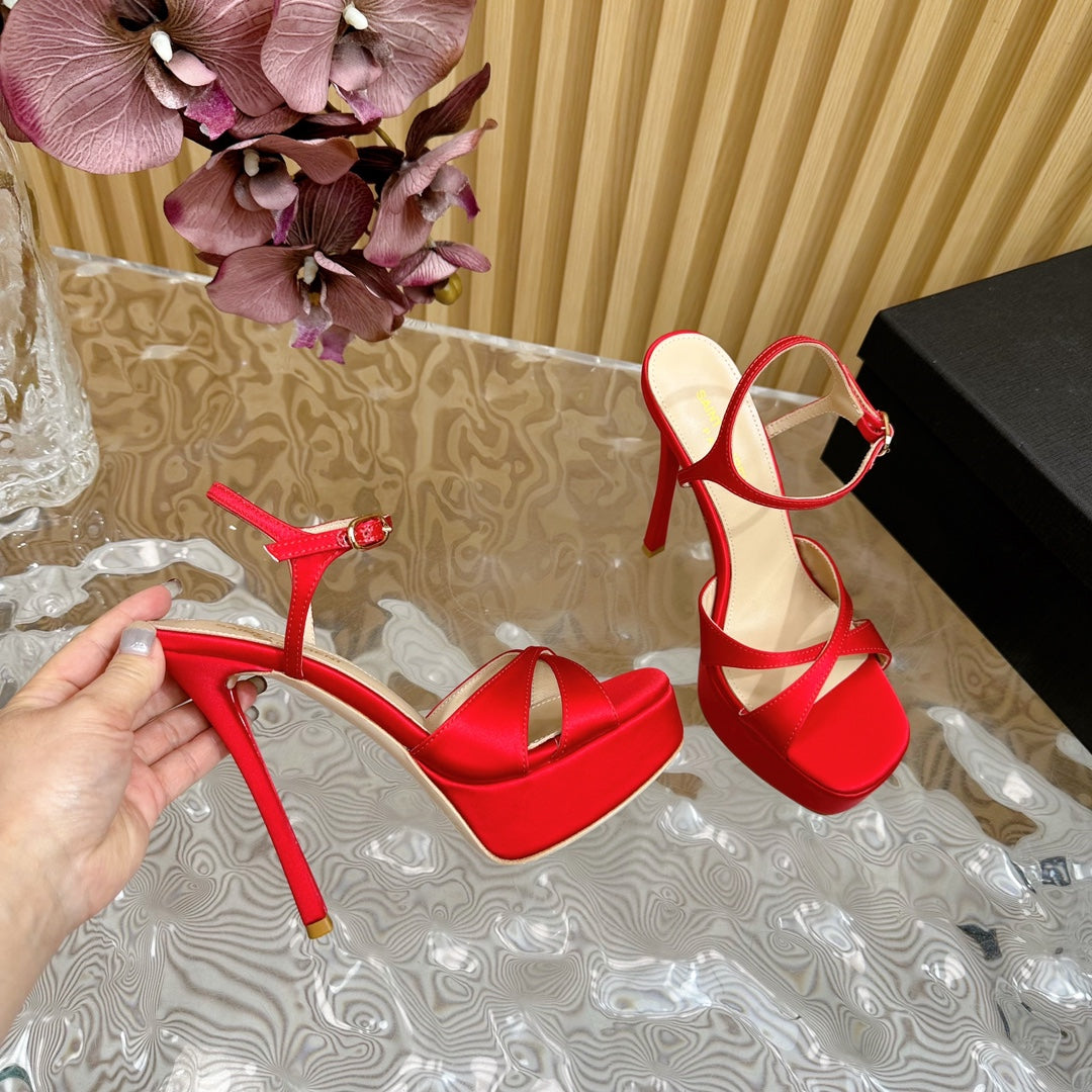 DEBBIE PLATFORM SANDALS IN RED SILK - 36
