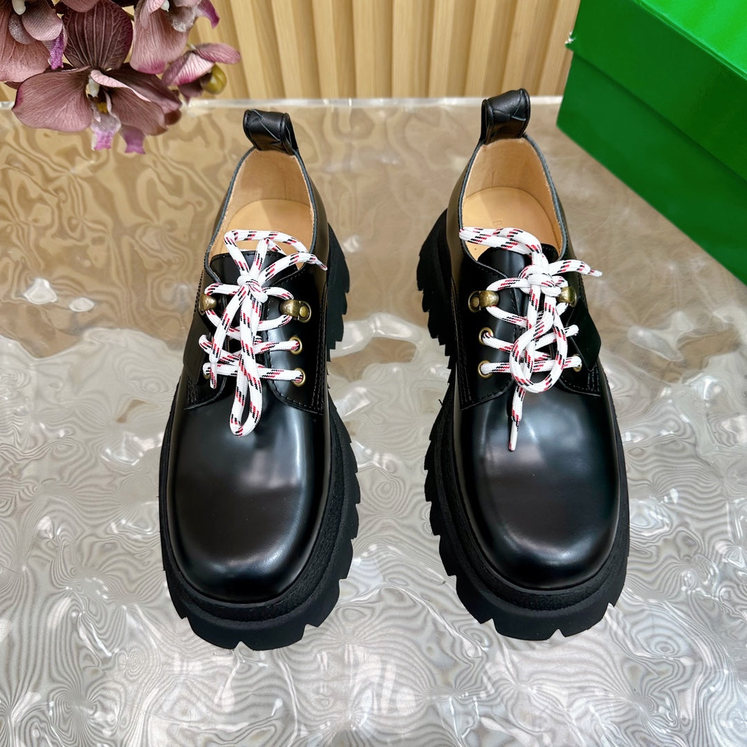 HADDOCK LACE-UP SHOE IN BLACK CALFSKIN - 35