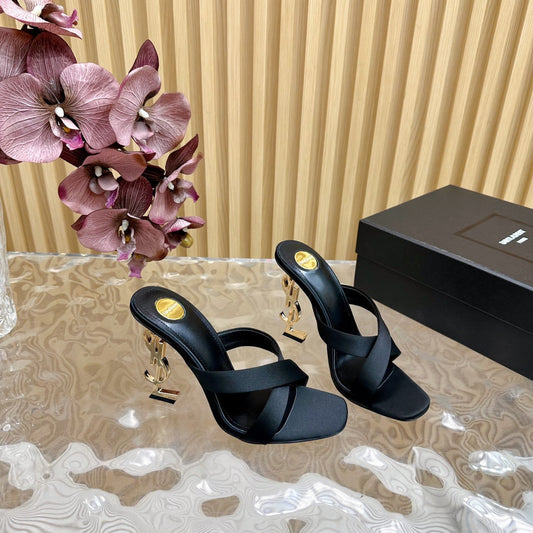 OPYUM 10 CM HIGH MULES IN BLACK SILK - 35