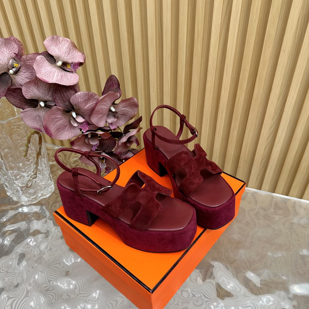 JAM 30 SANDAL IN BLOOD RED VELVET - 35