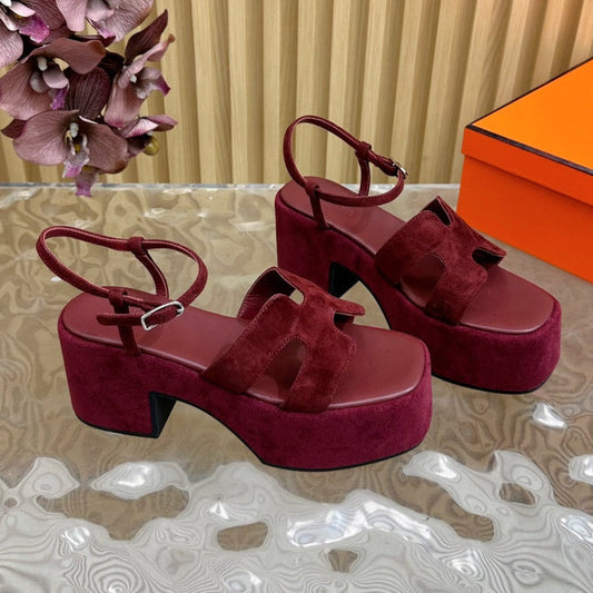 JAM 30 SANDAL IN BLOOD RED VELVET - 35