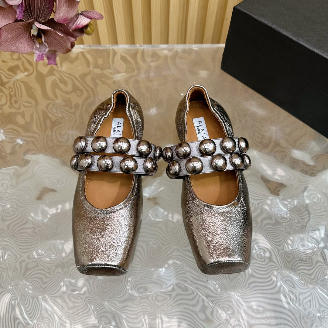 ALAIA MARY JANE PEARL IN COPPER GLOSSY LAMBSKIN - 34