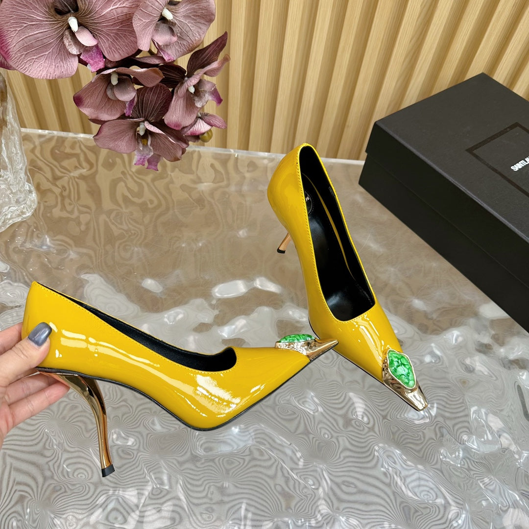 GREEN GEM-STUDDED HIGH PUMPS IN YELLOW PATENT CALFSKIN - 35