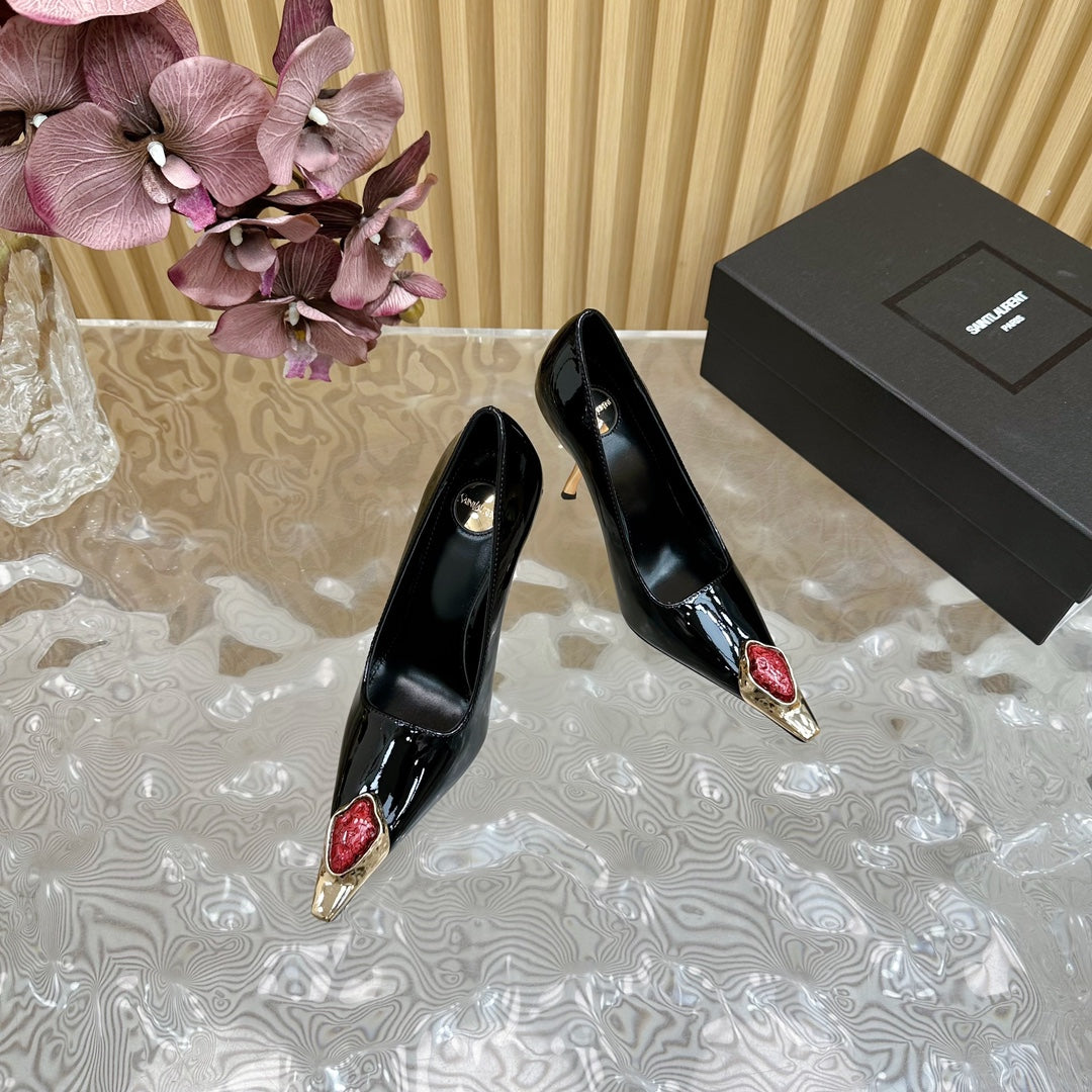 RED GEM-STUDDED HIGH PUMPS IN BLACK PATENT CALFSKIN - 35
