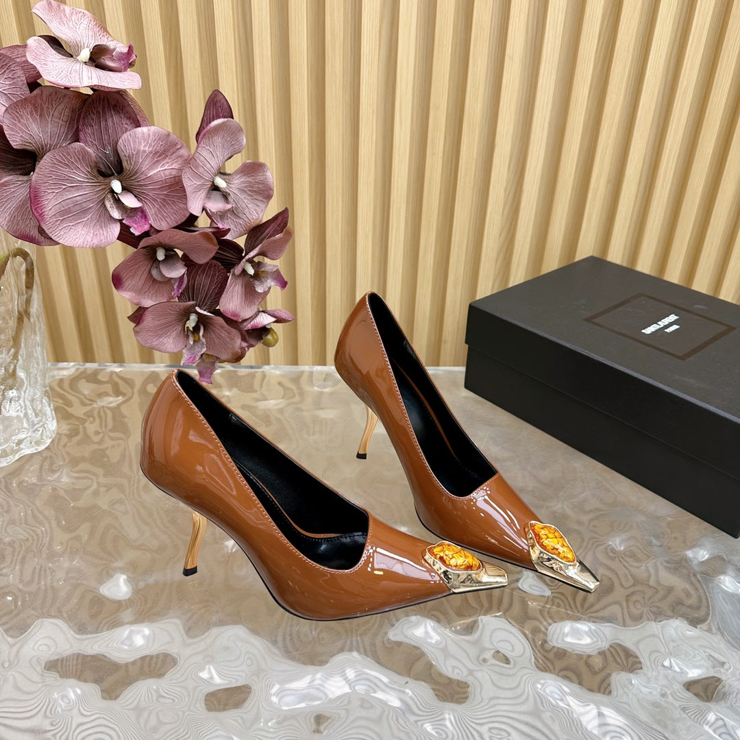 ORANGE GEM-STUDDED HIGH PUMPS IN BRONZE BROWN PATENT CALFSKIN - 35