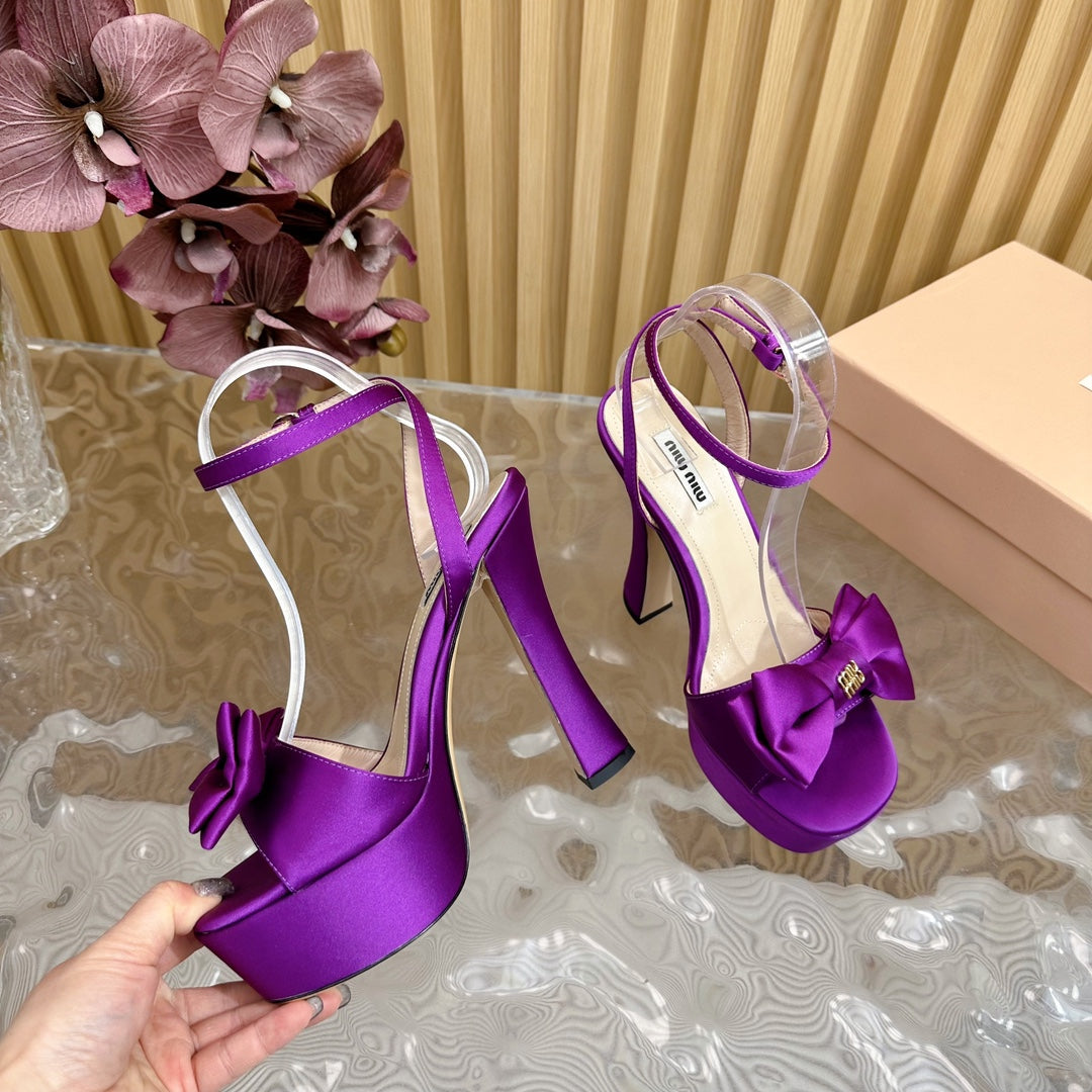HIGH BOW PLATFORM IN VIOLET SILK - 35